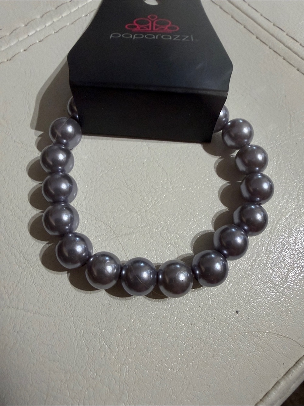 Paparazzi Silver Gray Pearl Necklace - Classic Round Beads